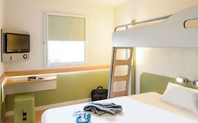 ibis budget Amberieu en Bugey/Chateau Gaillard A42